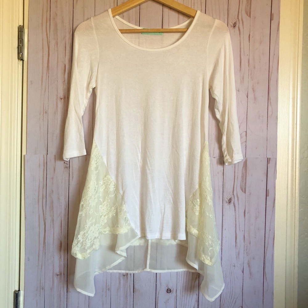 Lacey 3/4 Sleeve Top